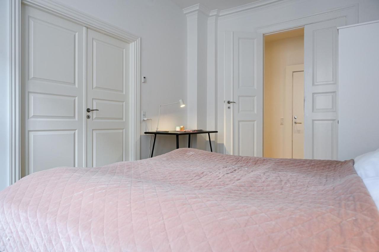 Apartamento Sanders Arrow - Chic Three-bedroom In The Middle Of *